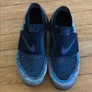 WMNS AIR VAPORMAX MOC 'BLACK MULTI-COLOR' sz 9